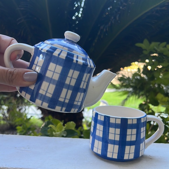 Vintage Single Teacup and Pot - Picture 7 of 16